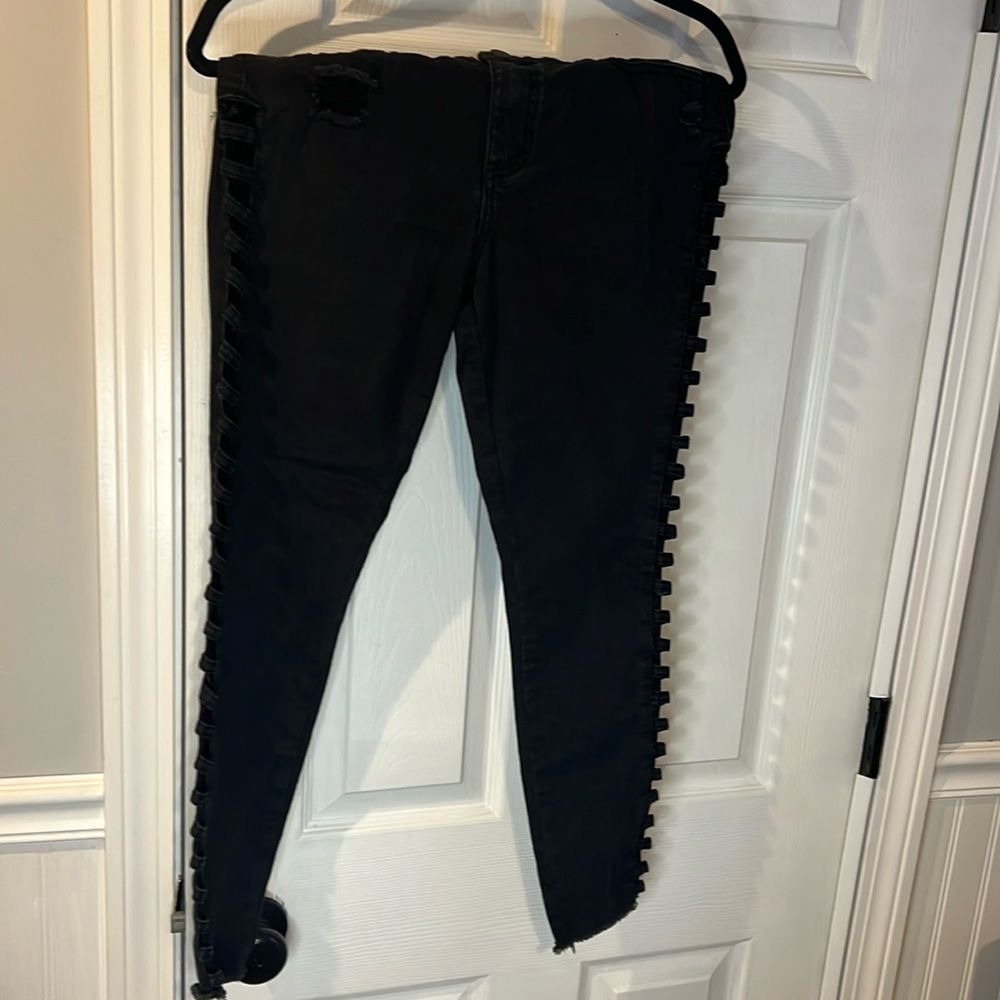 Black jeans size 7